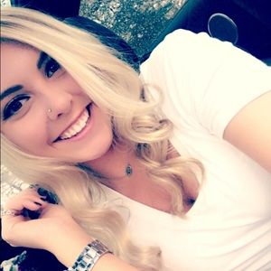 Meet your Posher, Kacie